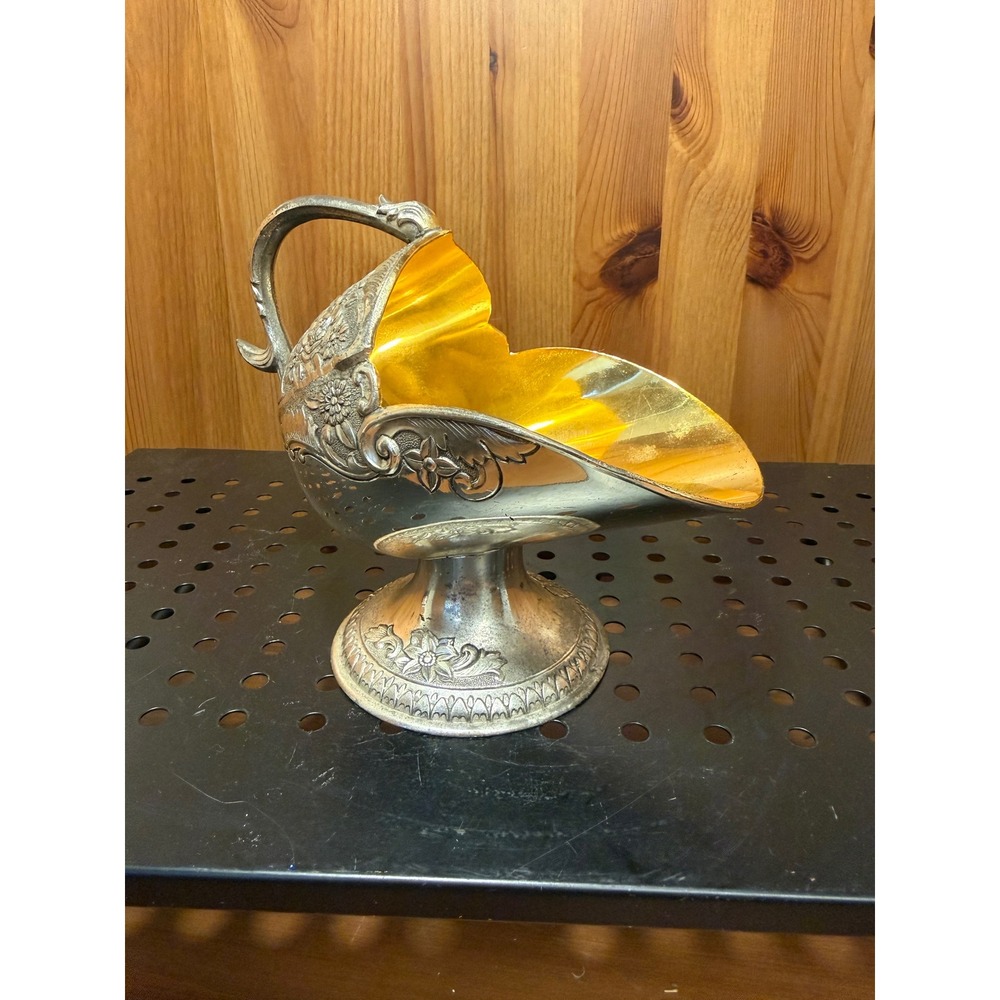 Vintage Godinger Silverplate Gravy Boat Gold Interior Ornate Floral 4.75" Tall